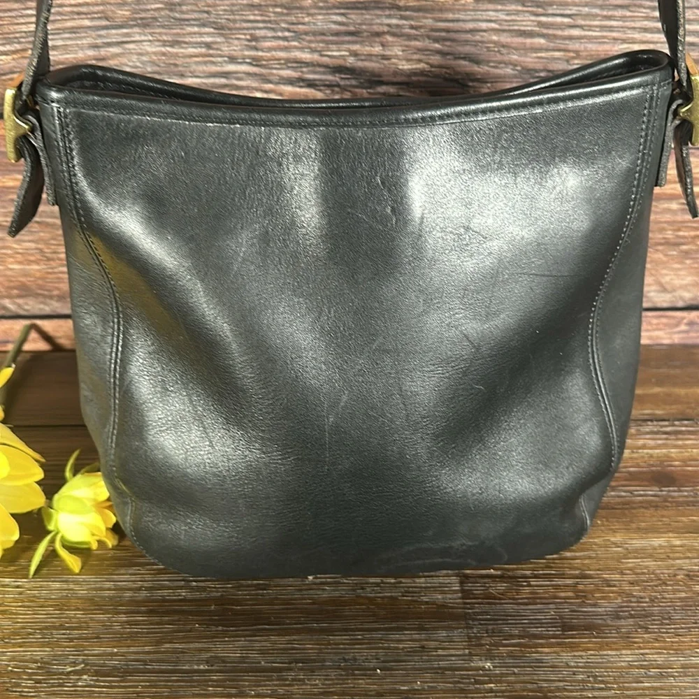 Vintage Coach Chelsea leather shoulder messenger bag in black 6003! - Picture 5 of 12